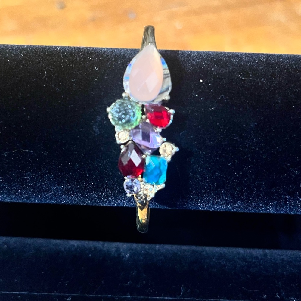 Vintage Napier Multicolor Teardrop Crystal Hinged Bracelet - Women's Jewelry